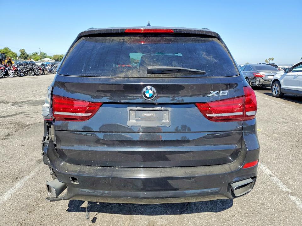 57424736 :رقم المزاد ، 5UXKR0C5XJ0X98738 vin ، 2018 Bmw X5 مزاد بيع