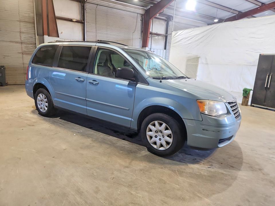 Продажа на аукционе авто 2010 Chrysler Town & Country, vin: 2A4RR4DE4AR137261, номер лота: 57644106