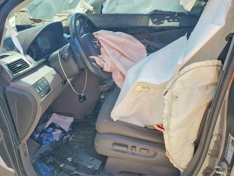 85982585 :رقم المزاد ، 5FNRL5H67FB020647 vin ، 2015 Honda Odyssey مزاد بيع