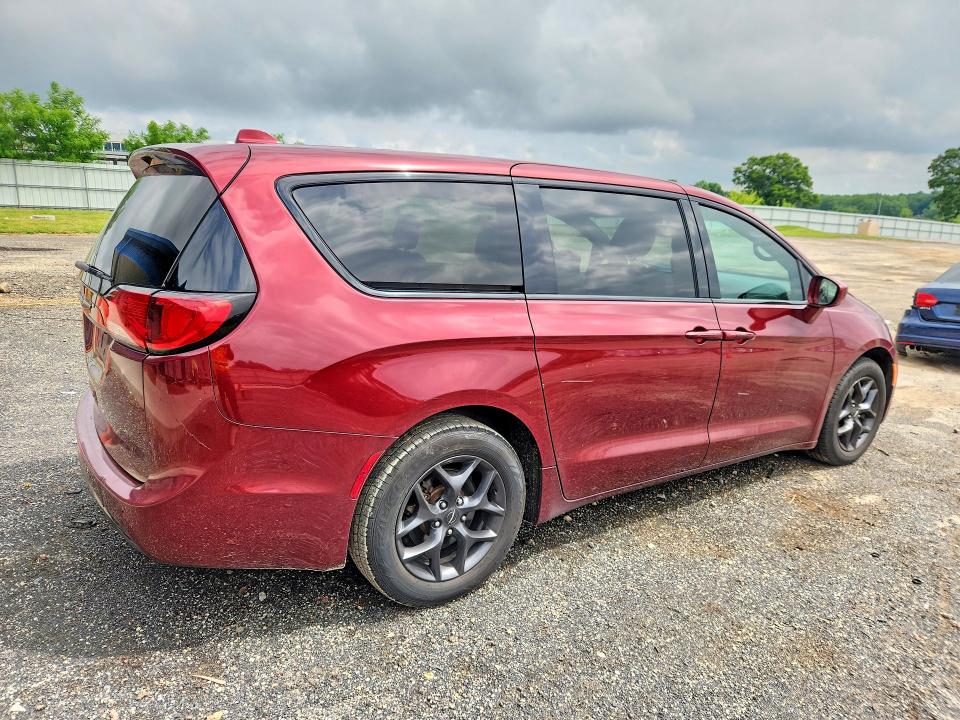 Продаж на аукціоні авто 2018 Chrysler Pacifica, vin: 2C4RC1FG3JR339531, номер лоту: 56476046