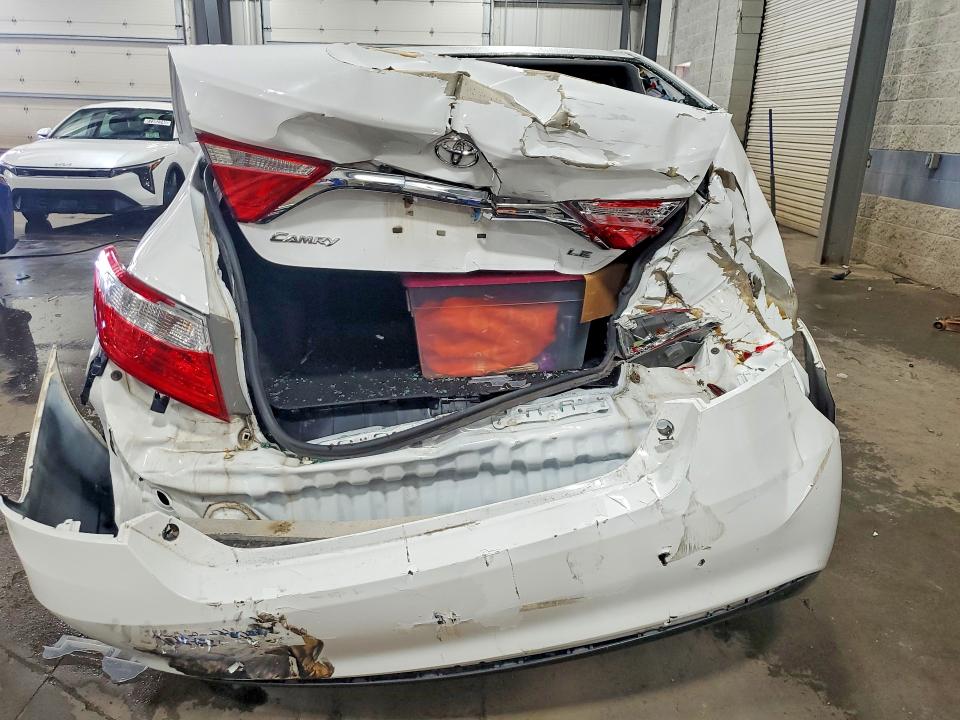57149246 :رقم المزاد ، 4T1BF1FK2GU563555 vin ، 2016 Toyota Camry مزاد بيع