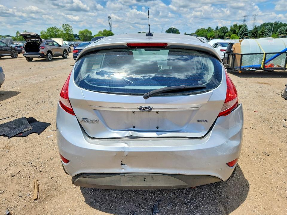 58394636 :رقم المزاد ، 3FADP4FJ4BM181968 vin ، 2011 Ford Fiesta مزاد بيع