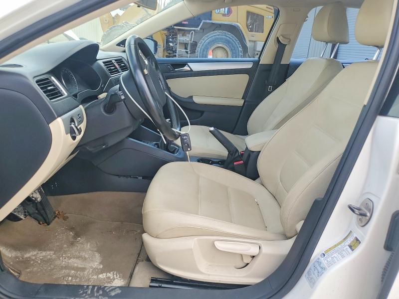 57669416 :رقم المزاد ، 3VW3L7AJ2CM369851 vin ، 2012 Volkswagen Jetta مزاد بيع