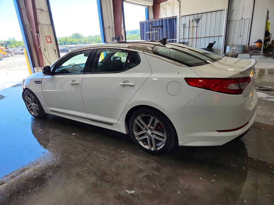 2013 Kia Optima მანქანა იყიდება აუქციონზე, vin: 5XXGR4A66DG235070, აუქციონის ნომერი: 55357556