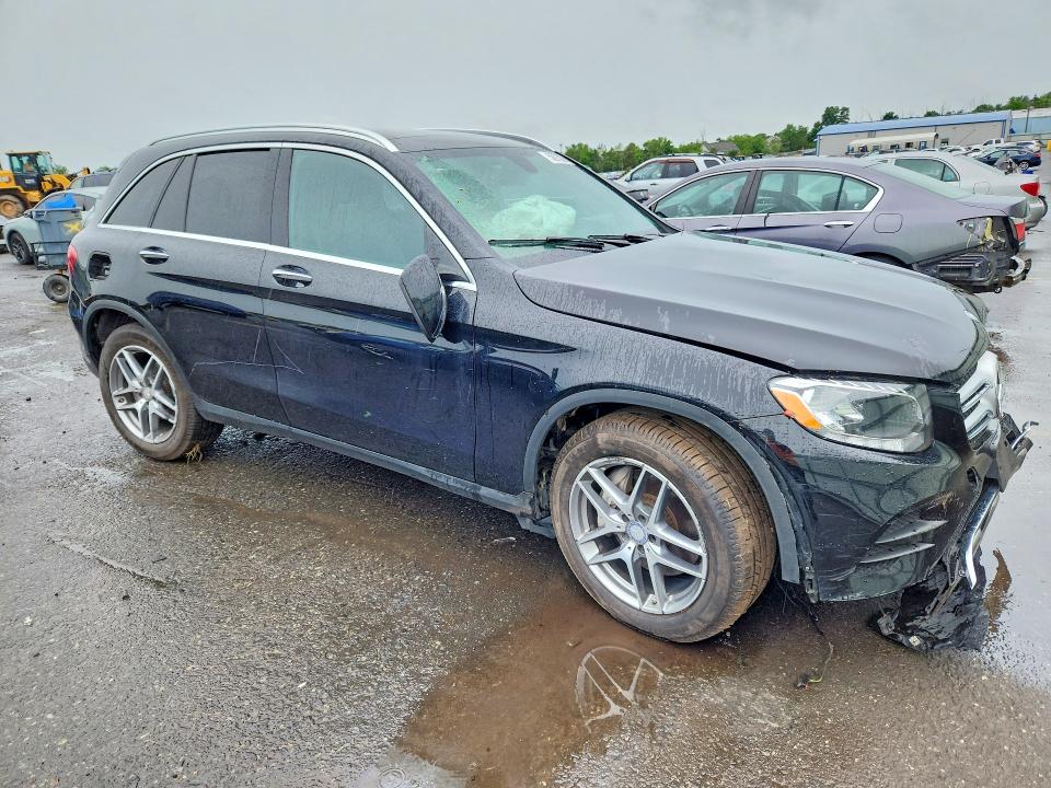 58270226 :رقم المزاد ، WDC0G4KB7HF140874 vin ، 2017 Mercedes-benz Glc مزاد بيع