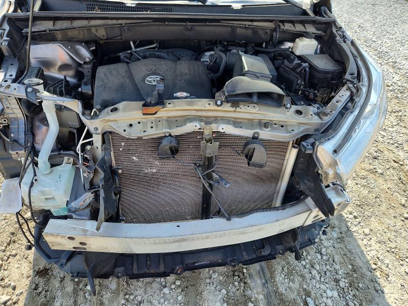 2018 Toyota Highlander მანქანა იყიდება აუქციონზე, vin: 5TDJZRFH2JS536278, აუქციონის ნომერი: 56233666