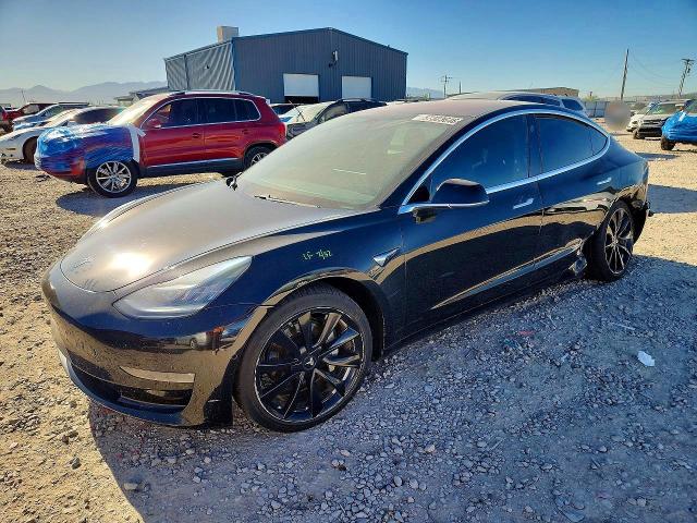 Продажа на аукционе авто 2018 Tesla Model 3, vin: 5YJ3E1EB3JF115709, номер лота: 57323646