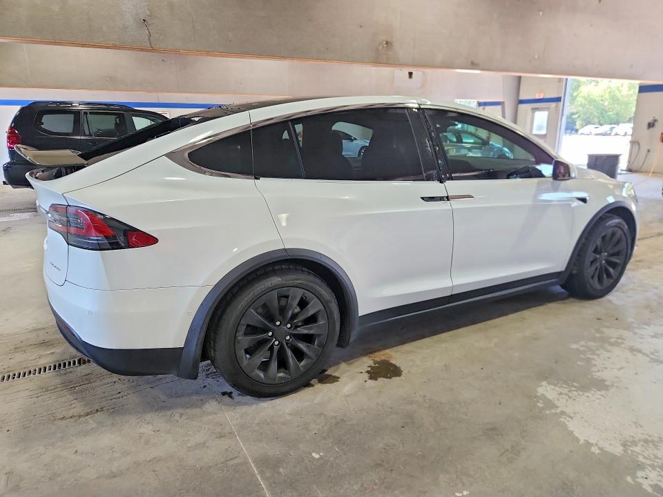 Продажа на аукционе авто 2020 Tesla Model X, vin: 5YJXCDE25LF300470, номер лота: 58802556