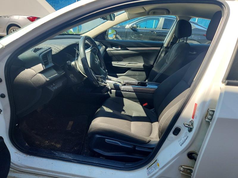 57672156 :رقم المزاد ، 2HGFC2F64JH029377 vin ، 2018 Honda Civic مزاد بيع