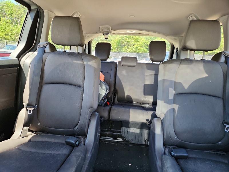 58581876 :رقم المزاد ، 5FNRL6H22MB001049 vin ، 2021 Honda Odyssey مزاد بيع