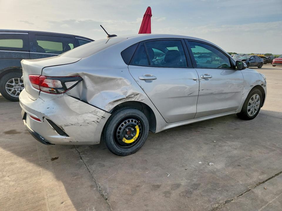 Продажа на аукционе авто 2022 Kia Rio, vin: 3KPA24AD3NE445452, номер лота: 58965516