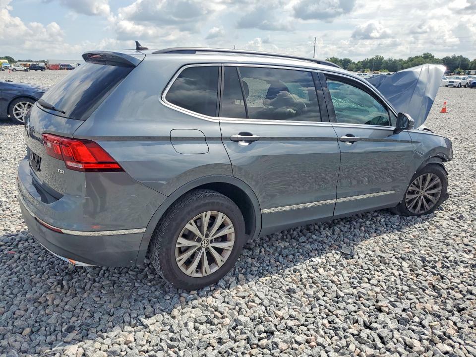 58090476 :رقم المزاد ، 3VV3B7AX8JM213550 vin ، 2018 Volkswagen Tiguan مزاد بيع