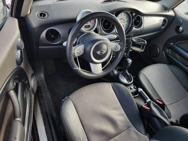 2006 Mini Cooper მანქანა იყიდება აუქციონზე, vin: WMWRC33556TJ75954, აუქციონის ნომერი: 55410986