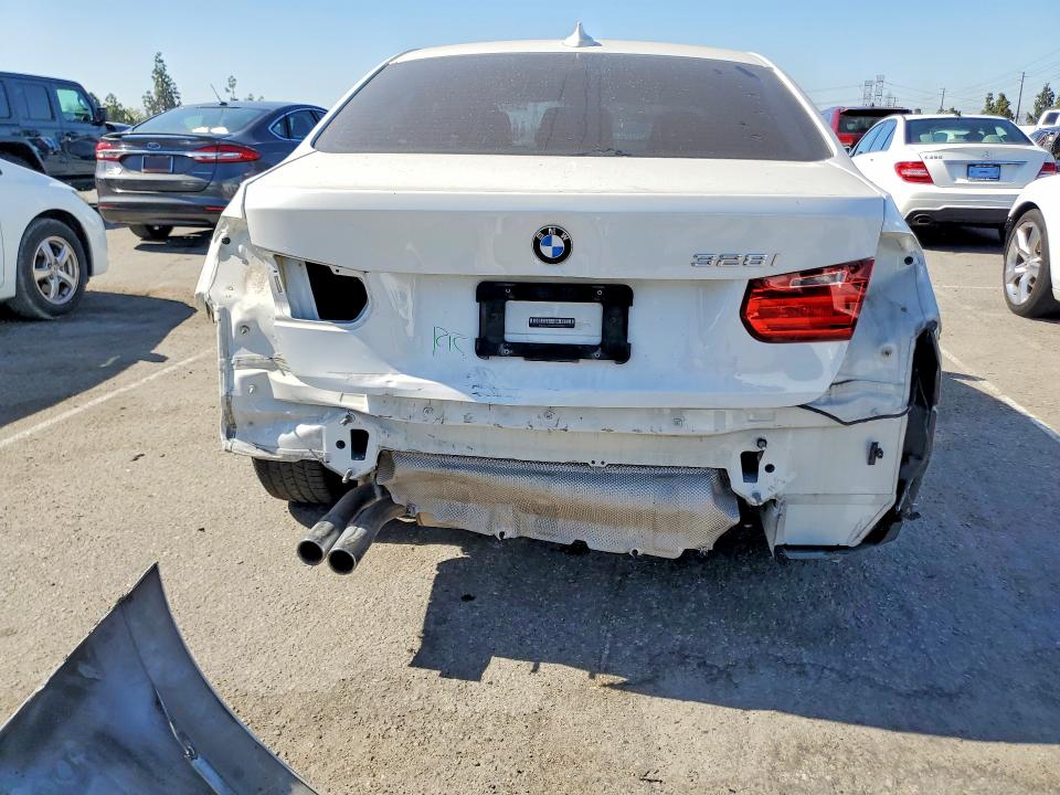 Aukcja sprzedaży 2013 Bmw 328, vin: WBA3A5G50DNP23555, numer aukcji: 57425836