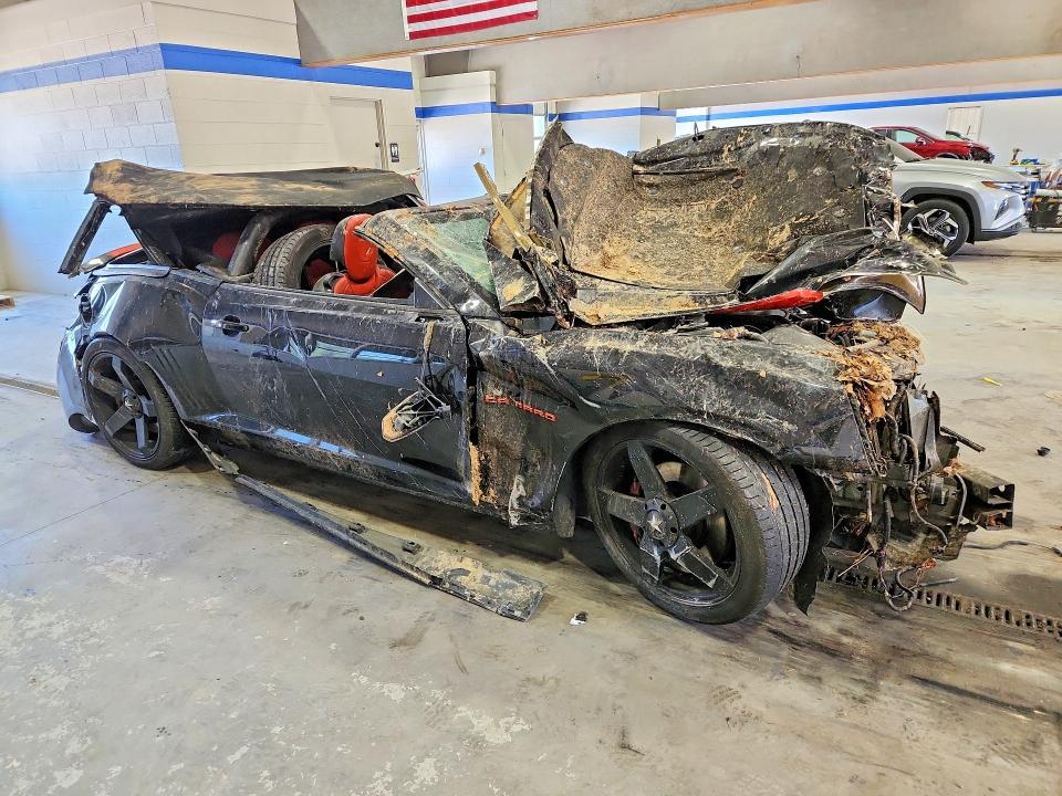 55934096 :رقم المزاد ، 2G1FK3DJ2B9163274 vin ، 2011 Chevrolet Camaro مزاد بيع