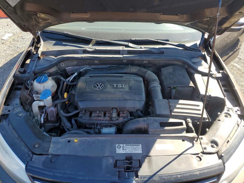 54732156 :رقم المزاد ، 3VWD17AJ7EM322148 vin ، 2014 Volkswagen Jetta مزاد بيع