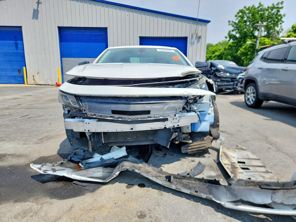 2014 Chevrolet Impala მანქანა იყიდება აუქციონზე, vin: 1G11X5SLXEU152137, აუქციონის ნომერი: 57833066