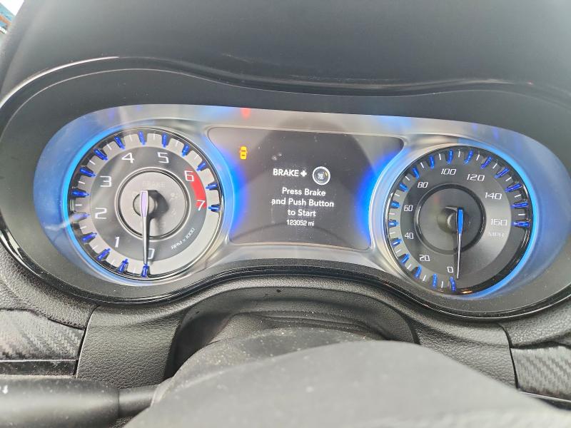 2015 Chrysler 300 მანქანა იყიდება აუქციონზე, vin: 2C3CCABT7FH736136, აუქციონის ნომერი: 58989766