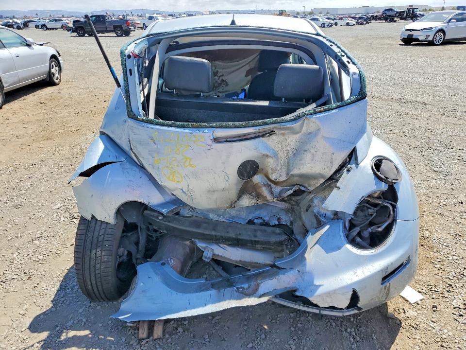 57877956 :رقم المزاد ، 3VWPG3AG7AM020247 vin ، 2010 Volkswagen New Beetle مزاد بيع
