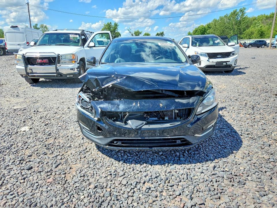 2016 Volvo S60 მანქანა იყიდება აუქციონზე, vin: YV1612TK7G2410982, აუქციონის ნომერი: 58035196