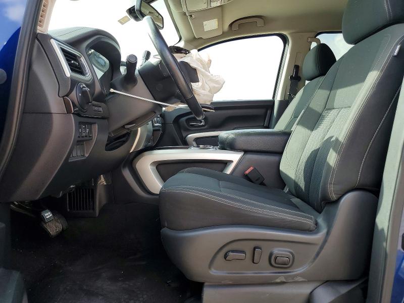 59092856 :رقم المزاد ، 1N6AA1E6XKN530483 vin ، 2019 Nissan Titan مزاد بيع