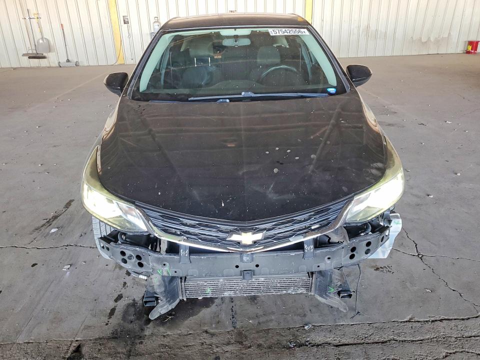 2017 Chevrolet Cruze მანქანა იყიდება აუქციონზე, vin: 3G1BE6SM2HS595685, აუქციონის ნომერი: 57542556