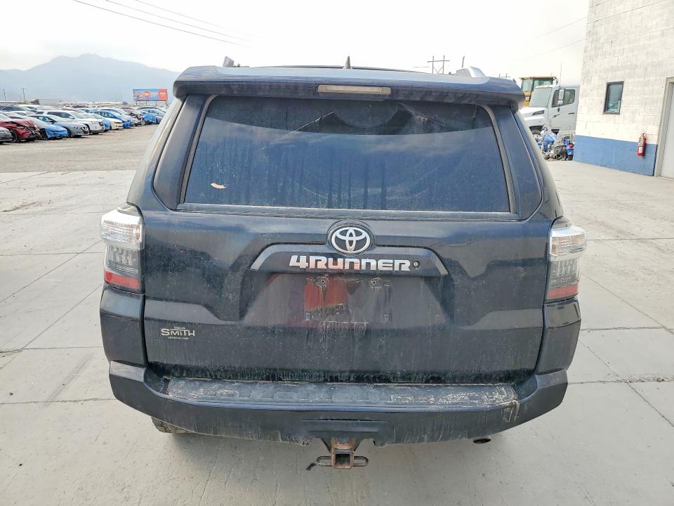 56156986 :رقم المزاد ، JTEBU5JR5G5325159 vin ، 2016 Toyota 4runner مزاد بيع