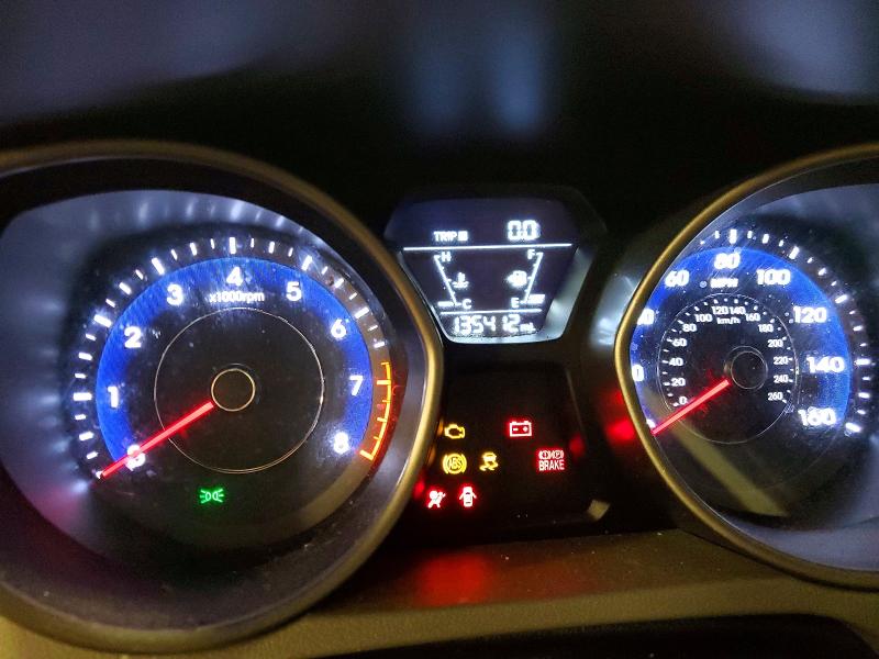55539446 :رقم المزاد ، 5NPDH4AE9FH597429 vin ، 2015 Hyundai Elantra مزاد بيع