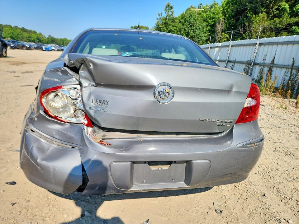 2008 Buick Lacrosse მანქანა იყიდება აუქციონზე, vin: 2G4WE587281137639, აუქციონის ნომერი: 57707766