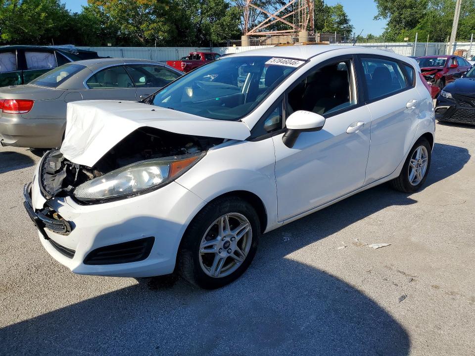 57846046 :رقم المزاد ، 3FADP4EJ3JM122507 vin ، 2018 Ford Fiesta مزاد بيع