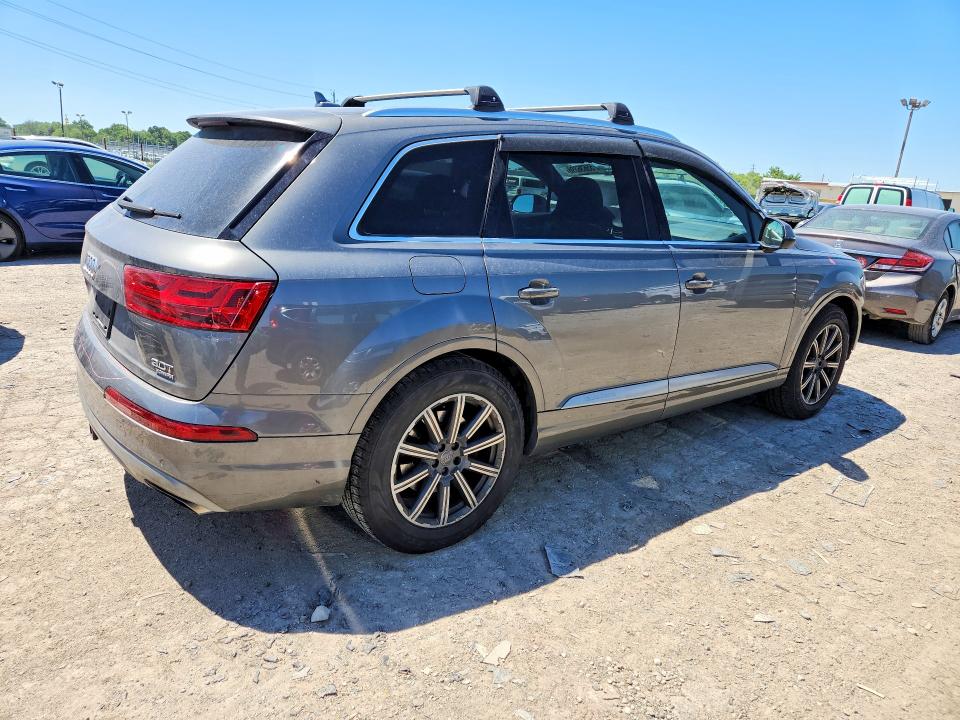 2017 Audi Q7 მანქანა იყიდება აუქციონზე, vin: WA1LAAF74HD012171, აუქციონის ნომერი: 55636896