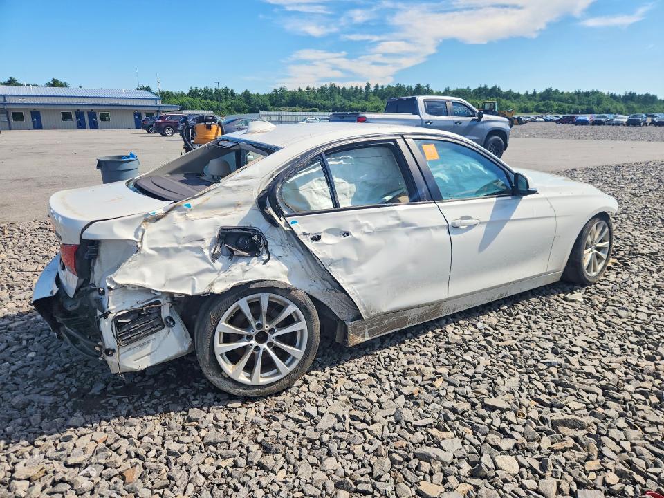 2018 Bmw 320 მანქანა იყიდება აუქციონზე, vin: WBA8E5G53JNV02554, აუქციონის ნომერი: 58651036