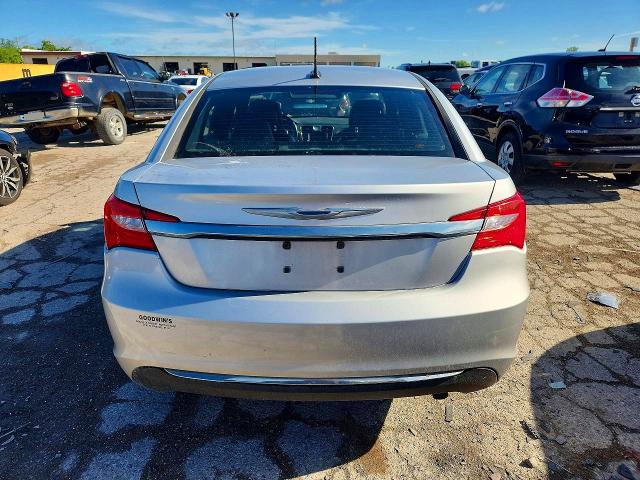 Продаж на аукціоні авто 2012 Chrysler 200, vin: 1C3CCBCB7CN181266, номер лоту: 56528166