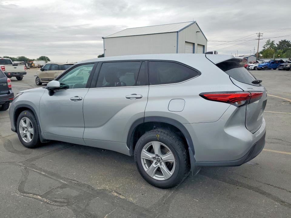 Продажа на аукционе авто 2022 Toyota Highlander, vin: 5TDBBRCH6NS560134, номер лота: 58796866