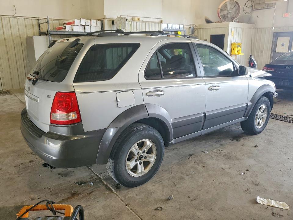 55794486 :رقم المزاد ، KNDJC733655383169 vin ، 2005 Kia Sorento مزاد بيع