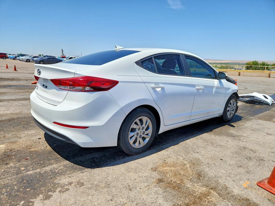 Продажа на аукционе авто 2017 Hyundai Elantra, vin: 5NPD74LFXHH052836, номер лота: 58232146