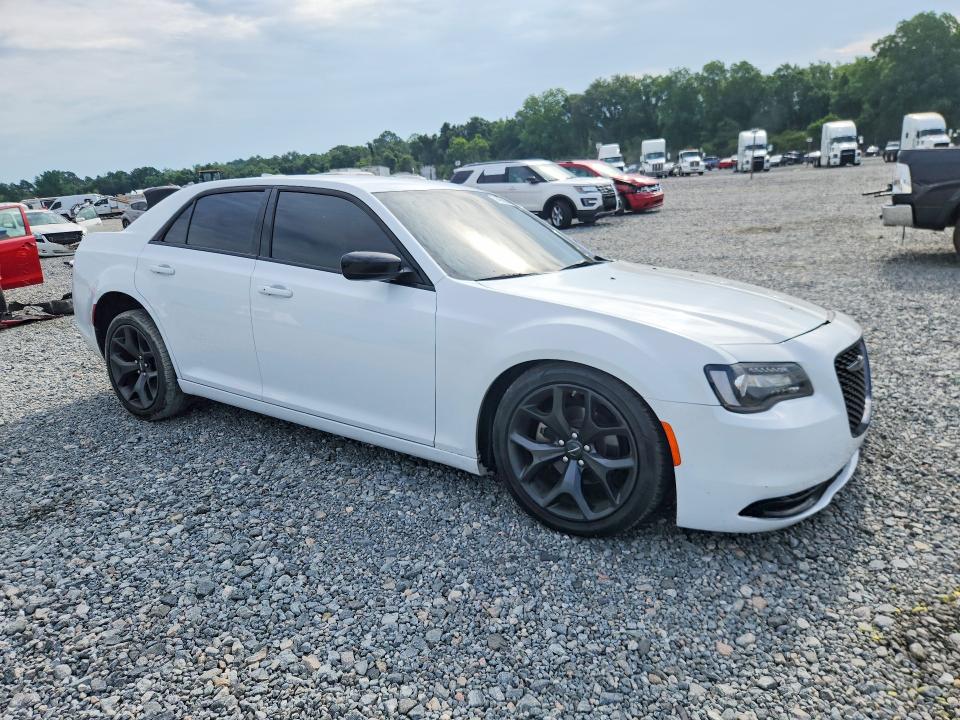 Продаж на аукціоні авто 2022 Chrysler 300, vin: 2C3CCAAG5NH241467, номер лоту: 56455156