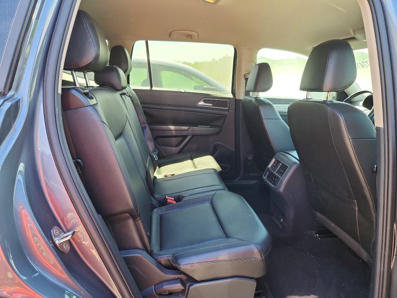 Продажа на аукционе авто 2018 Volkswagen Atlas, vin: 1V2CR2CA0JC565995, номер лота: 54677416