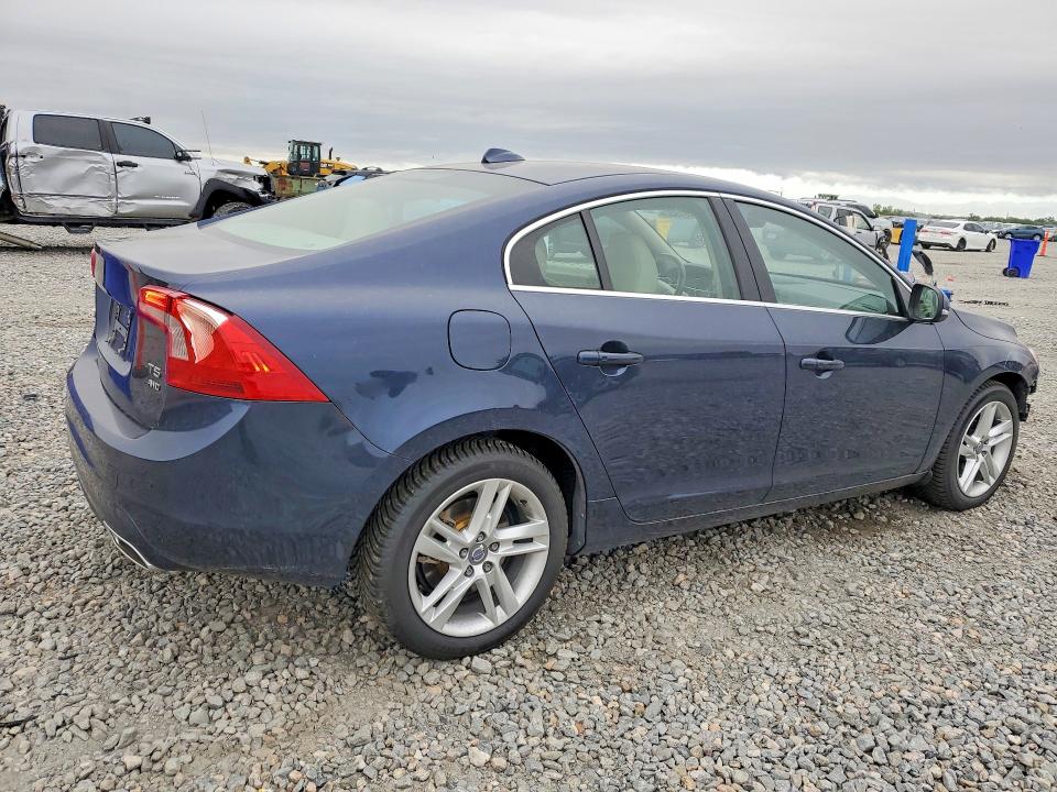 Продажа на аукционе авто 2015 Volvo S60, vin: YV1612TM9F1358650, номер лота: 55919326