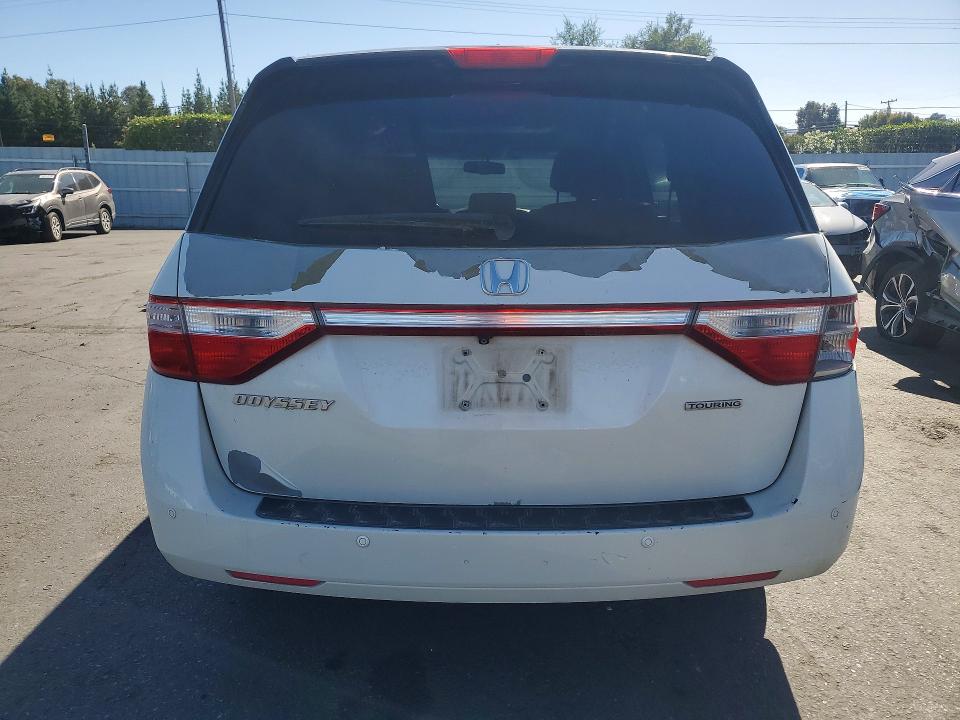55646856 :رقم المزاد ، 5FNRL5H92DB091178 vin ، 2013 Honda Odyssey مزاد بيع