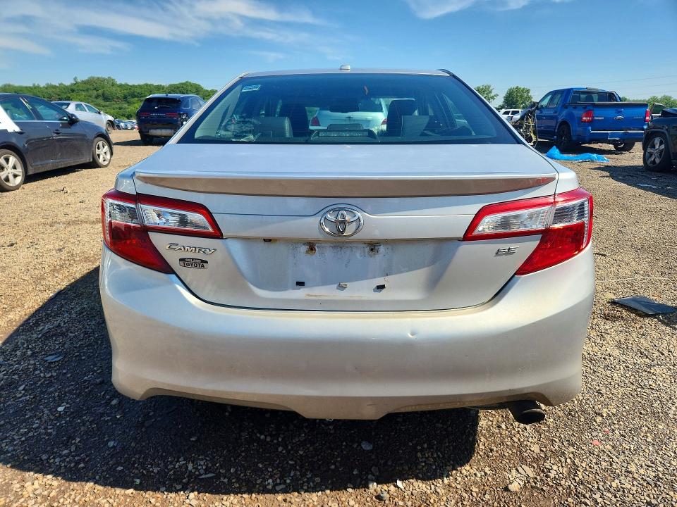 58520616 :رقم المزاد ، 4T1BF1FK0DU716493 vin ، 2013 Toyota Camry مزاد بيع
