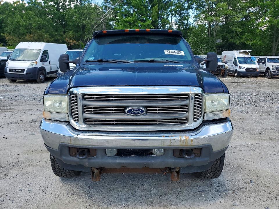 57444686 :رقم المزاد ، 1FTNX21LX2EA59679 vin ، 2002 Ford F250 مزاد بيع