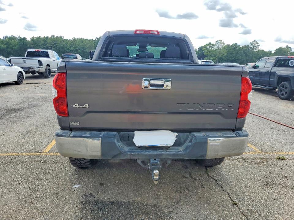 58570966 :رقم المزاد ، 5TFDW5F15EX339171 vin ، 2014 Toyota Tundra مزاد بيع