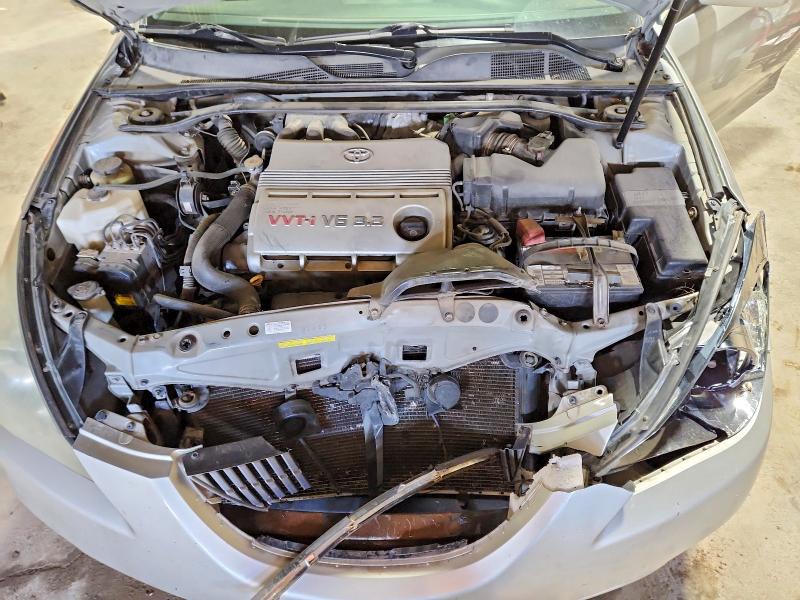 58074846 :رقم المزاد ، 4T1FA38P85U051333 vin ، 2005 Toyota Camry Solara مزاد بيع