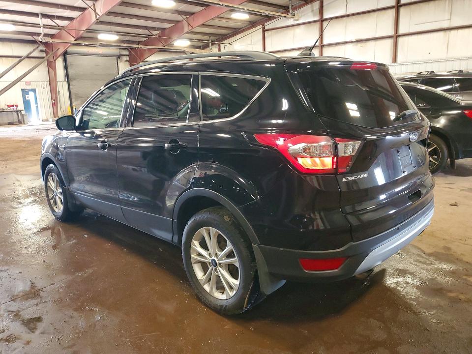 2018 Ford Escape მანქანა იყიდება აუქციონზე, vin: 1FMCU9HD0JUC33735, აუქციონის ნომერი: 57887746