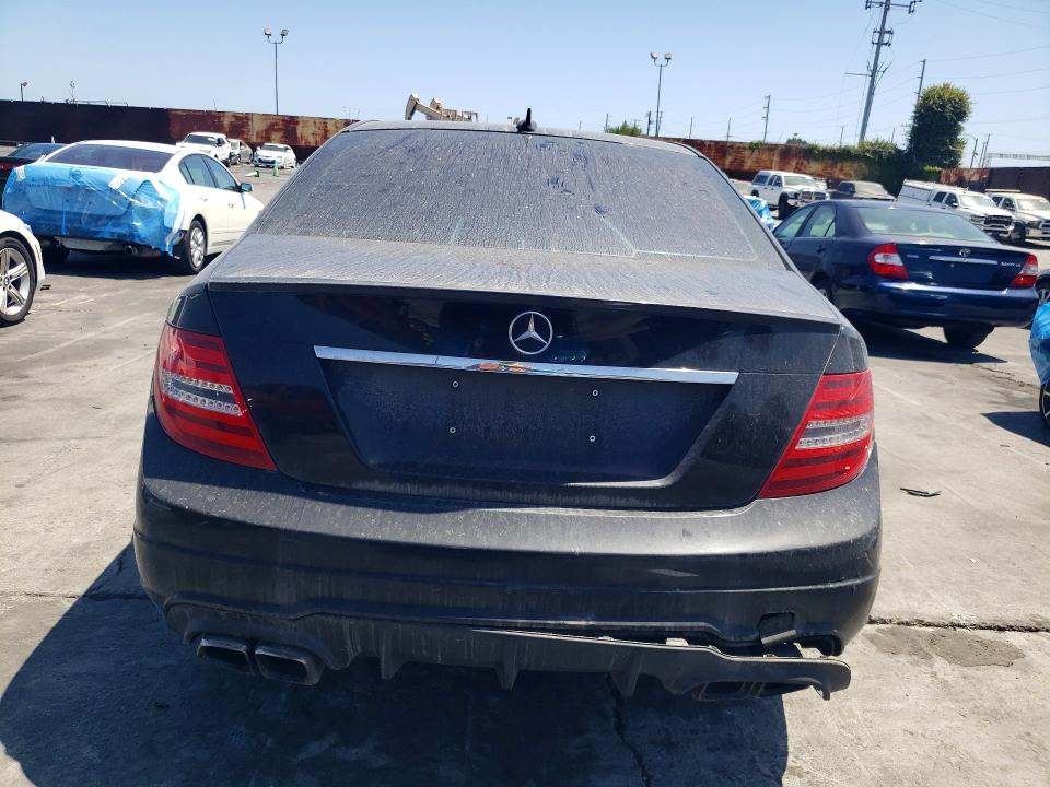 56190876 :رقم المزاد ، WDDGF4HB1CA724715 vin ، 2012 Mercedes-benz C مزاد بيع