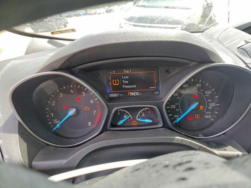 56588766 :رقم المزاد ، 1FMCU0F70HUE71541 vin ، 2017 Ford Escape مزاد بيع