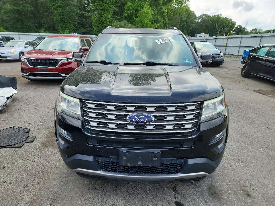 56303936 :رقم المزاد ، 1FM5K8D89HGA19787 vin ، 2017 Ford Explorer مزاد بيع