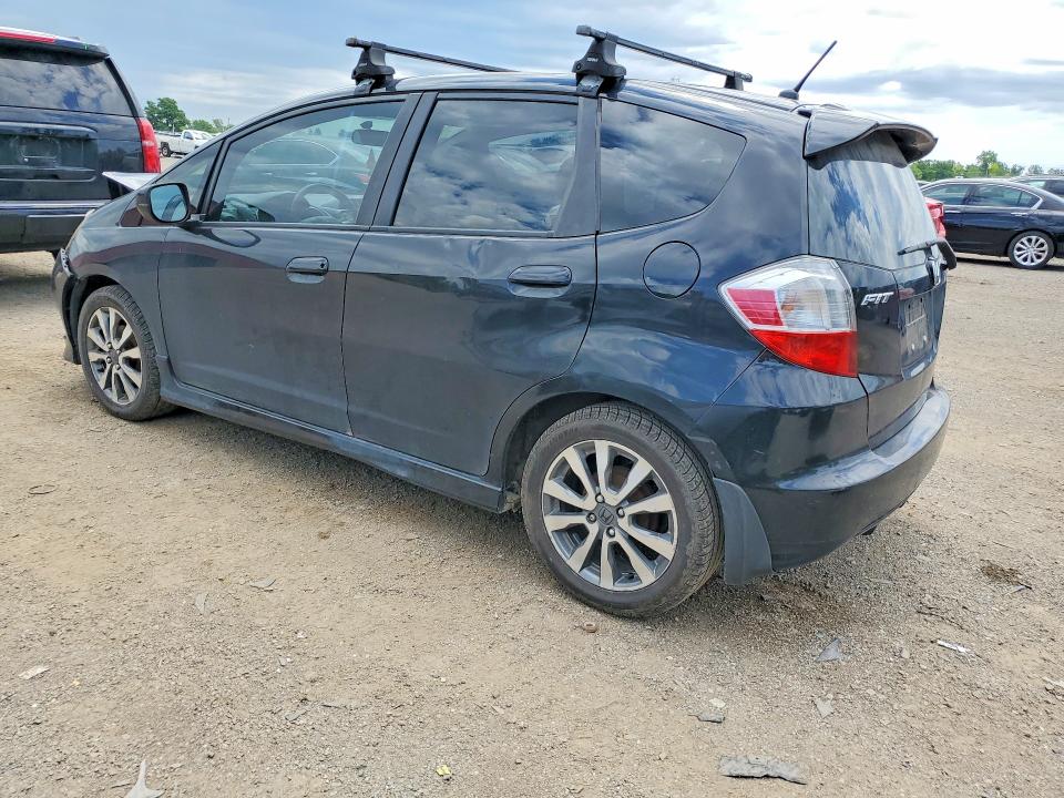 56841896 :رقم المزاد ، LUCGE8H7XD3001687 vin ، 2013 Honda Fit مزاد بيع