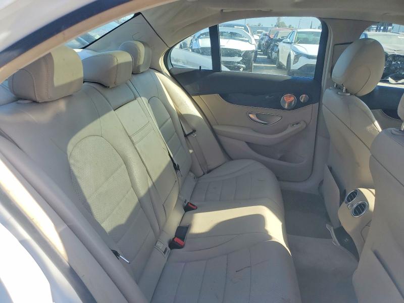 Продаж на аукціоні авто 2015 Mercedes-benz C, vin: 55SWF4KB8FU011058, номер лоту: 56843946